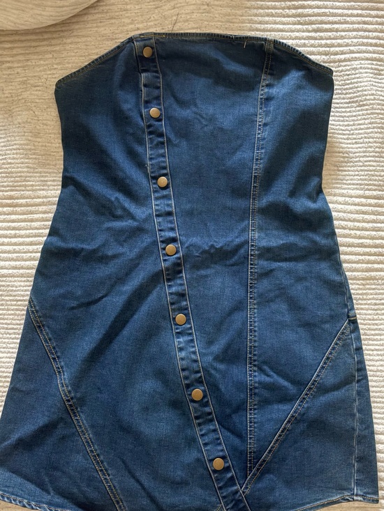 Urban Outfitters Dresses & Skirts - Denim Strapless Mini Dress with zipper back detail